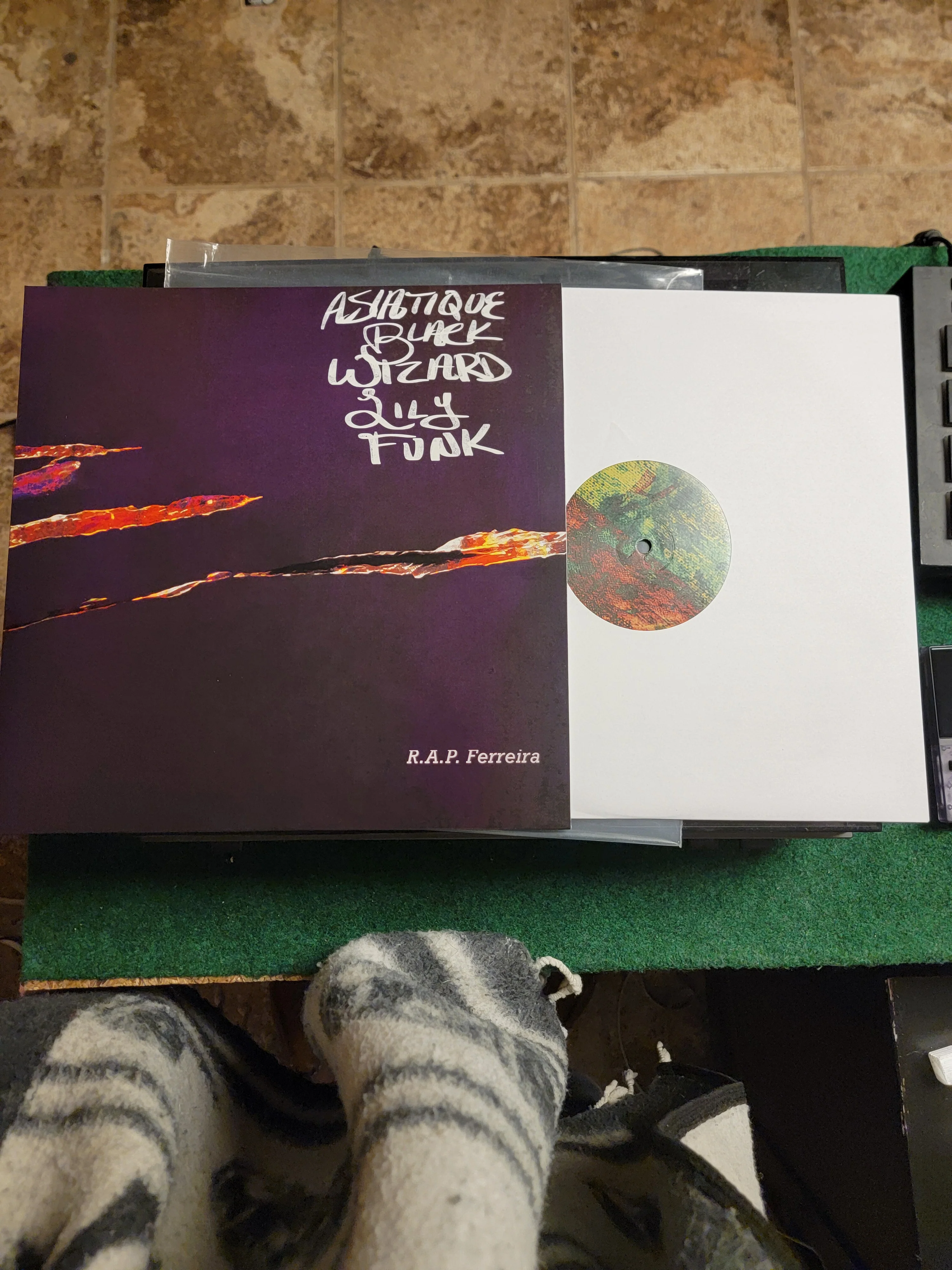 [VINYL] ASIATIQUE BLACK WIZARD LILY FUNK - Image 3